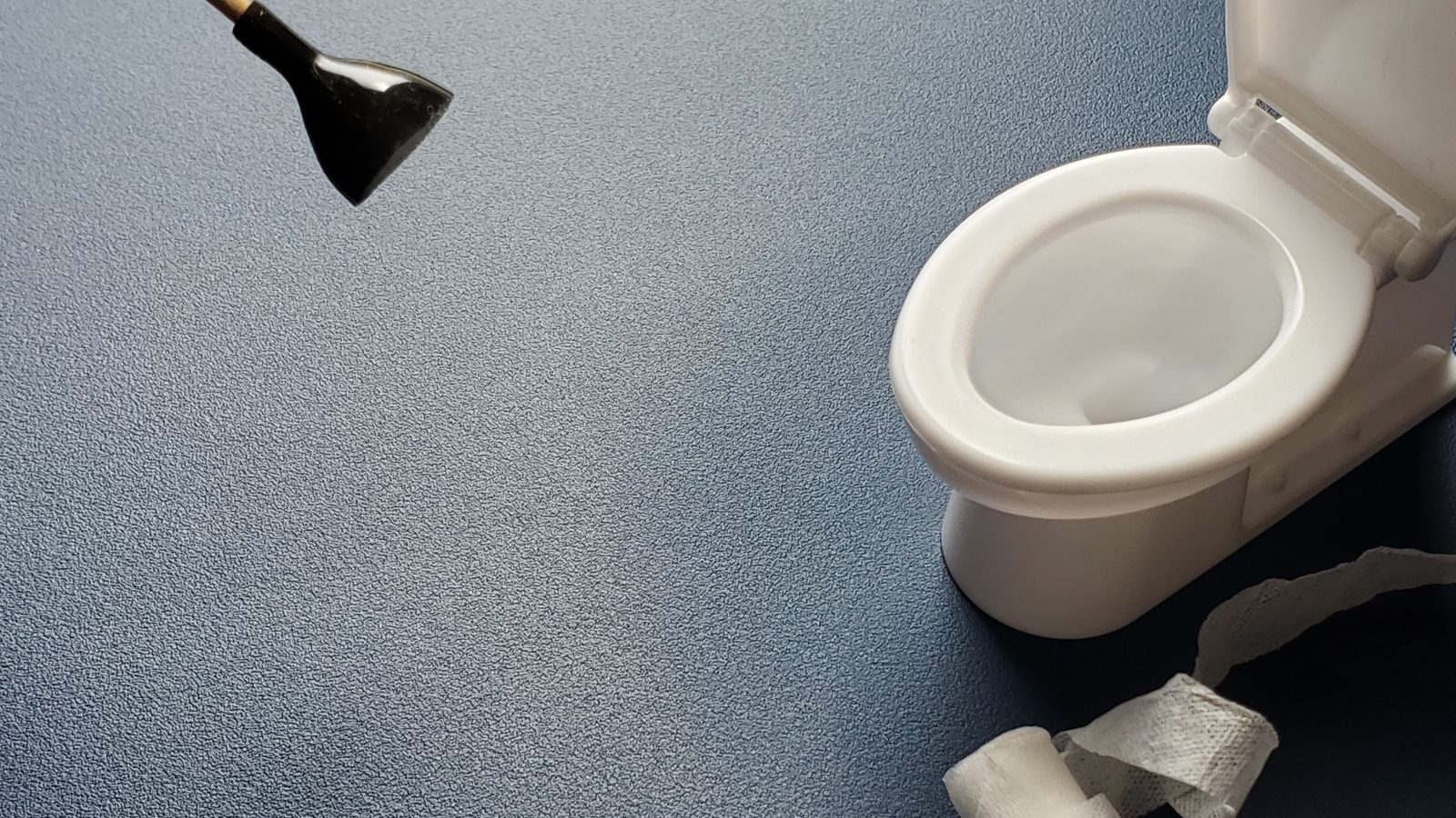 トイレつまりがスッポンで直らない原因は？次に試す順番と業者を呼ぶ目安